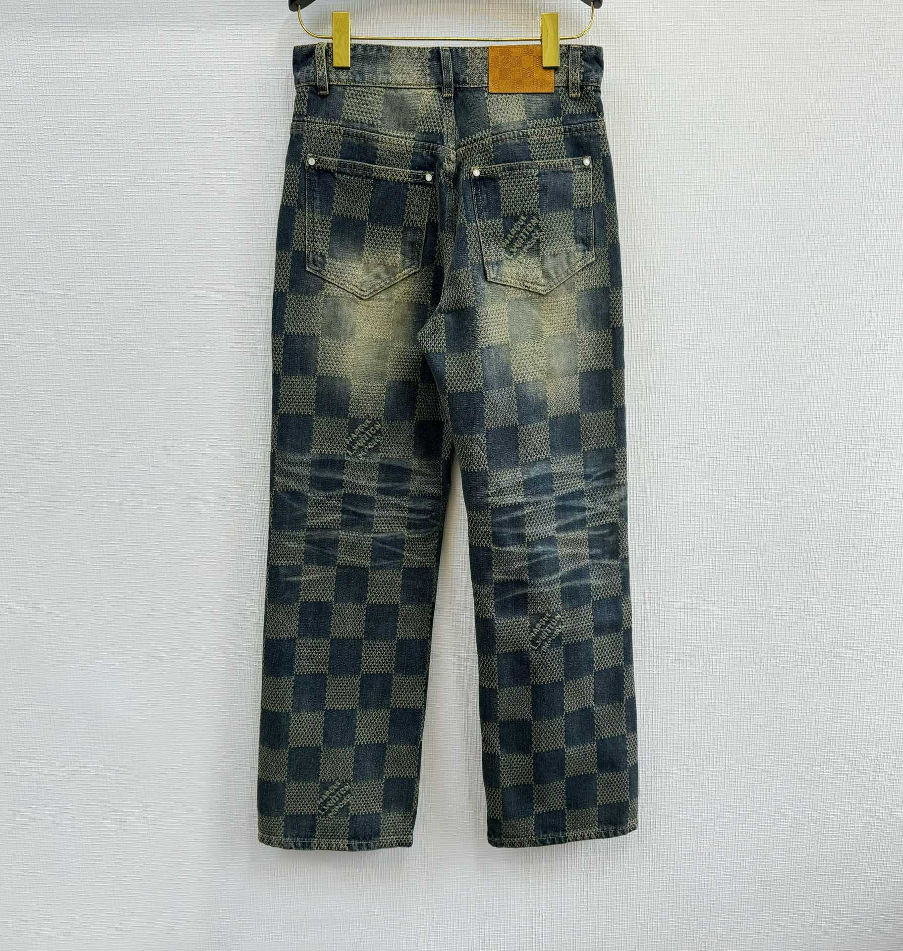 Louis Vuitton Jeans – JEPA1256