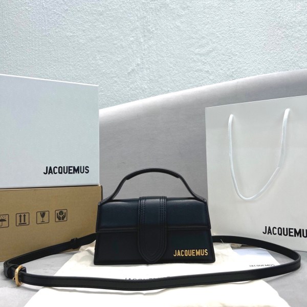 Jacquemus Small Bag – JACQ1010