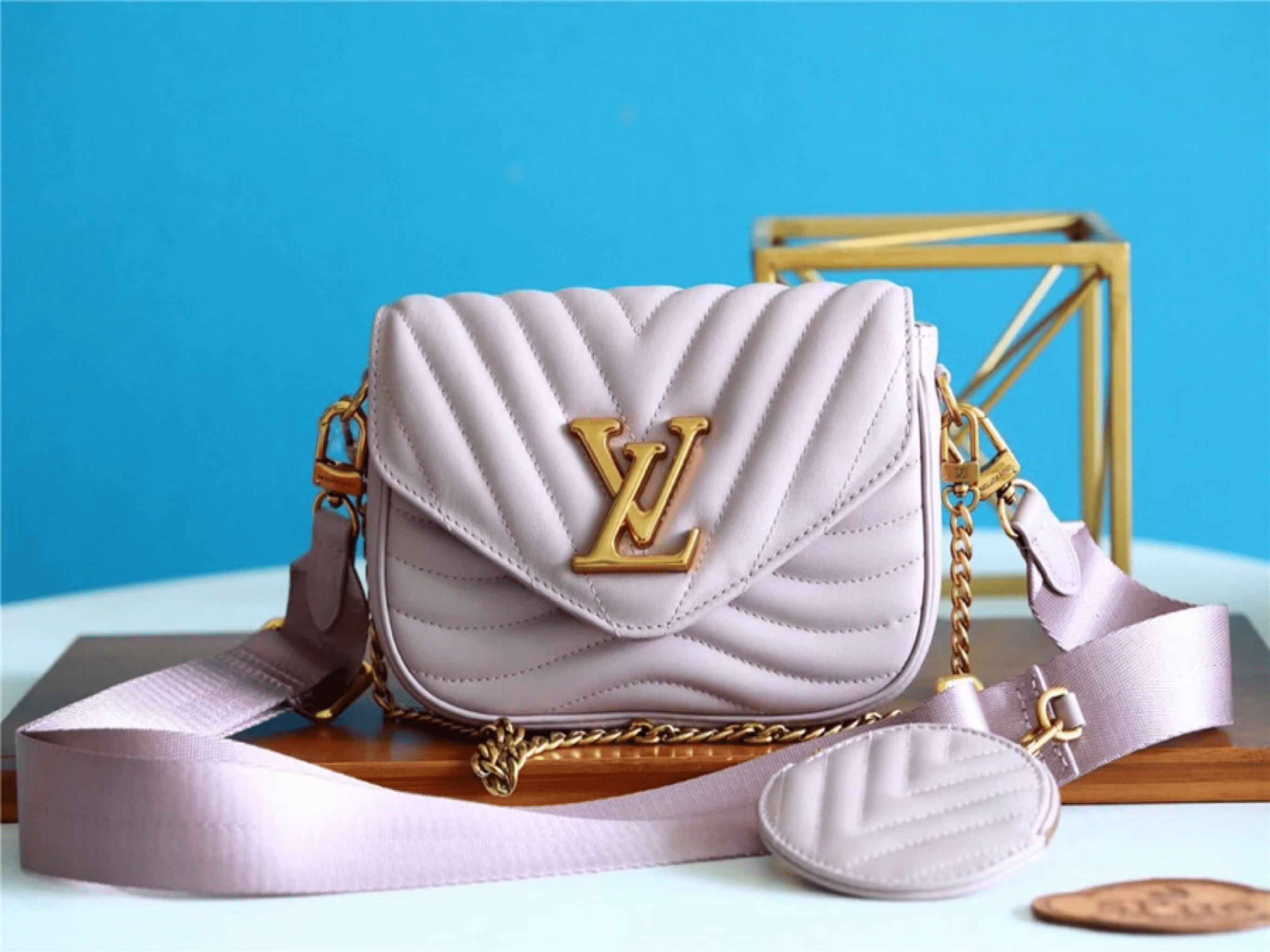 Louis Vuitton Shoulder Bag – LVSH1055
