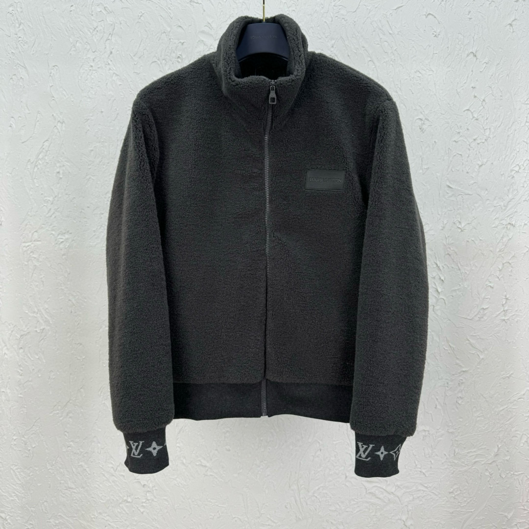 Louis Vuitton Zip Sweater – SWHO2110