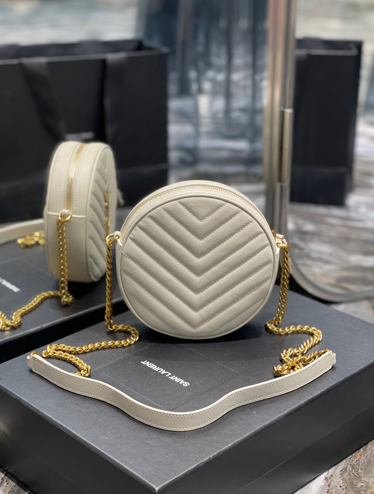 Yves Saint Lauren Bag – YSLB1068