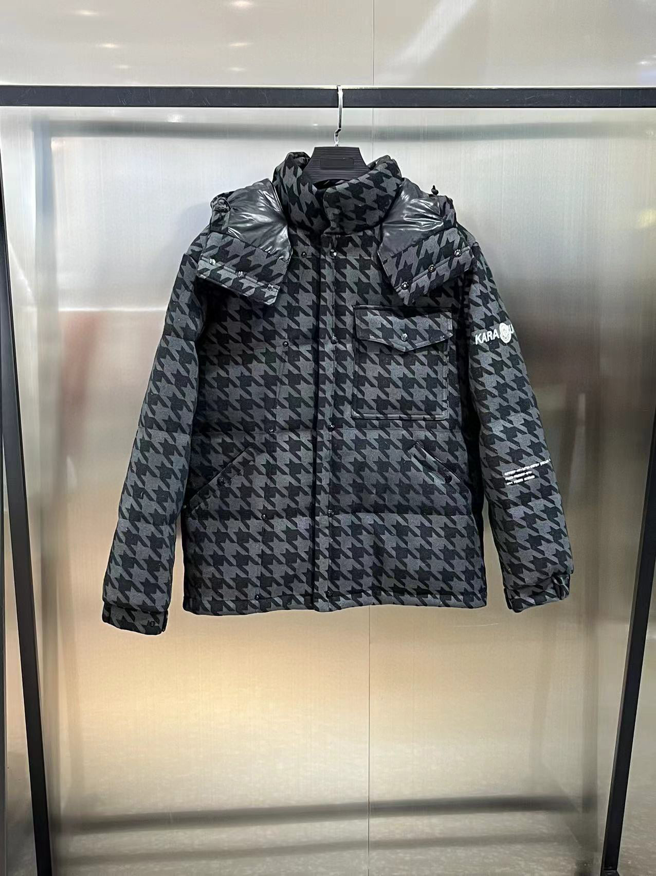 Moncler Jacket – CJKT1458
