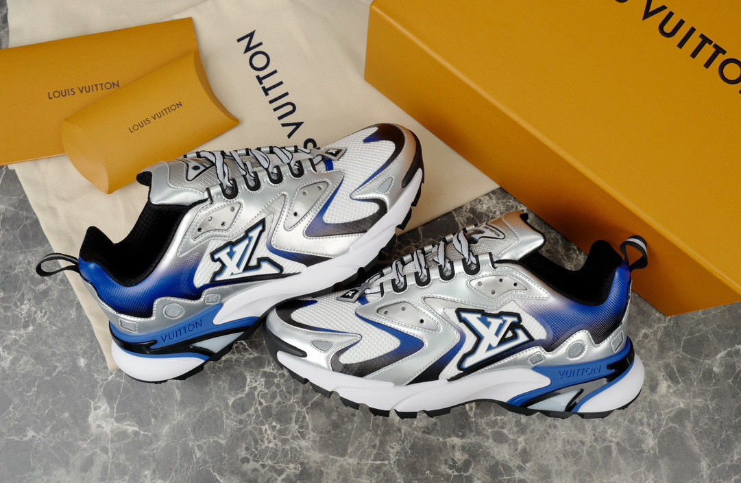Louis Vuitton Sneaker – LSVT1440