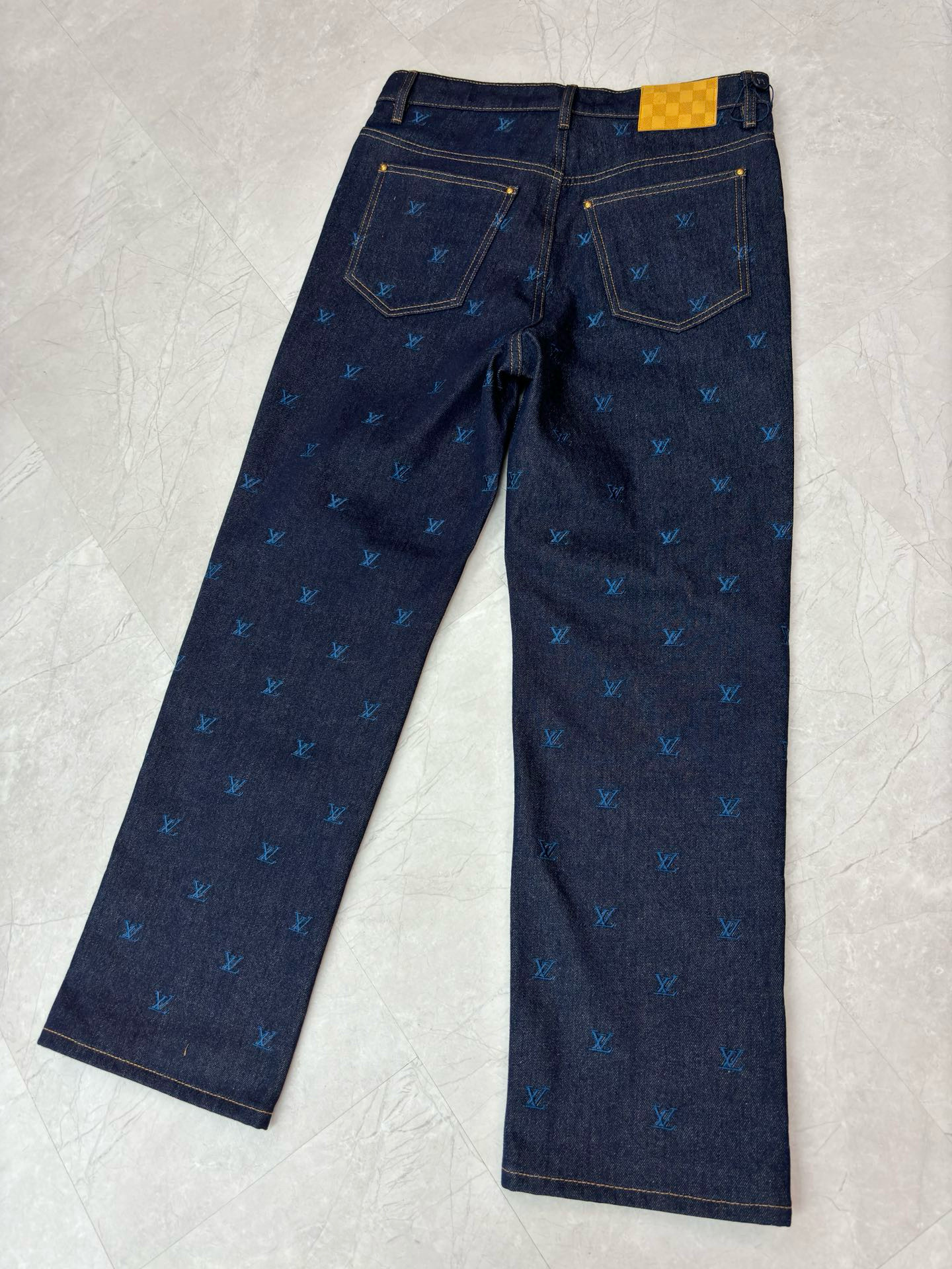 Louis Vuitton Jeans – JEPA1269