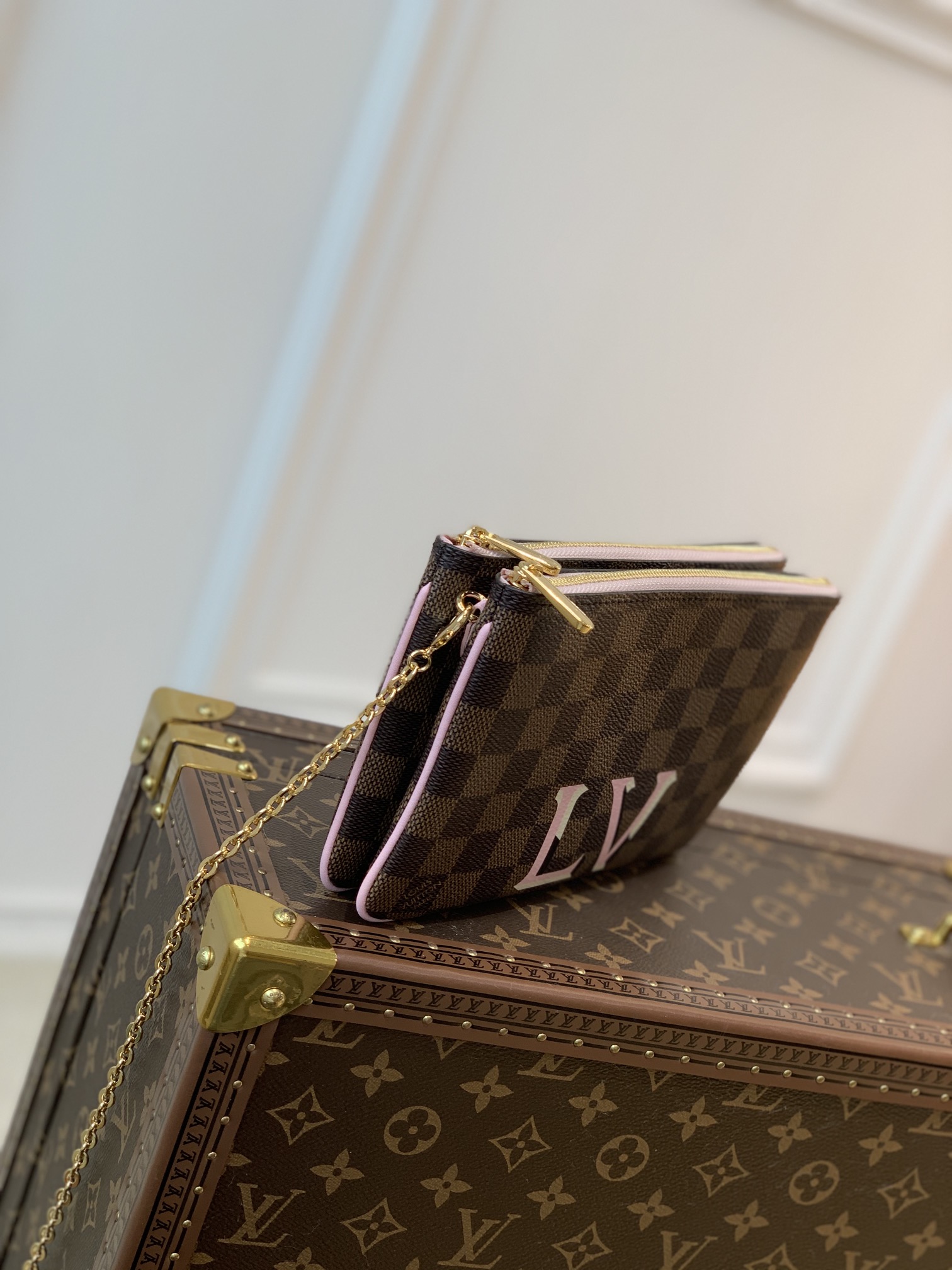 Louis Vuitton Shoulder Bag – LVSH1015