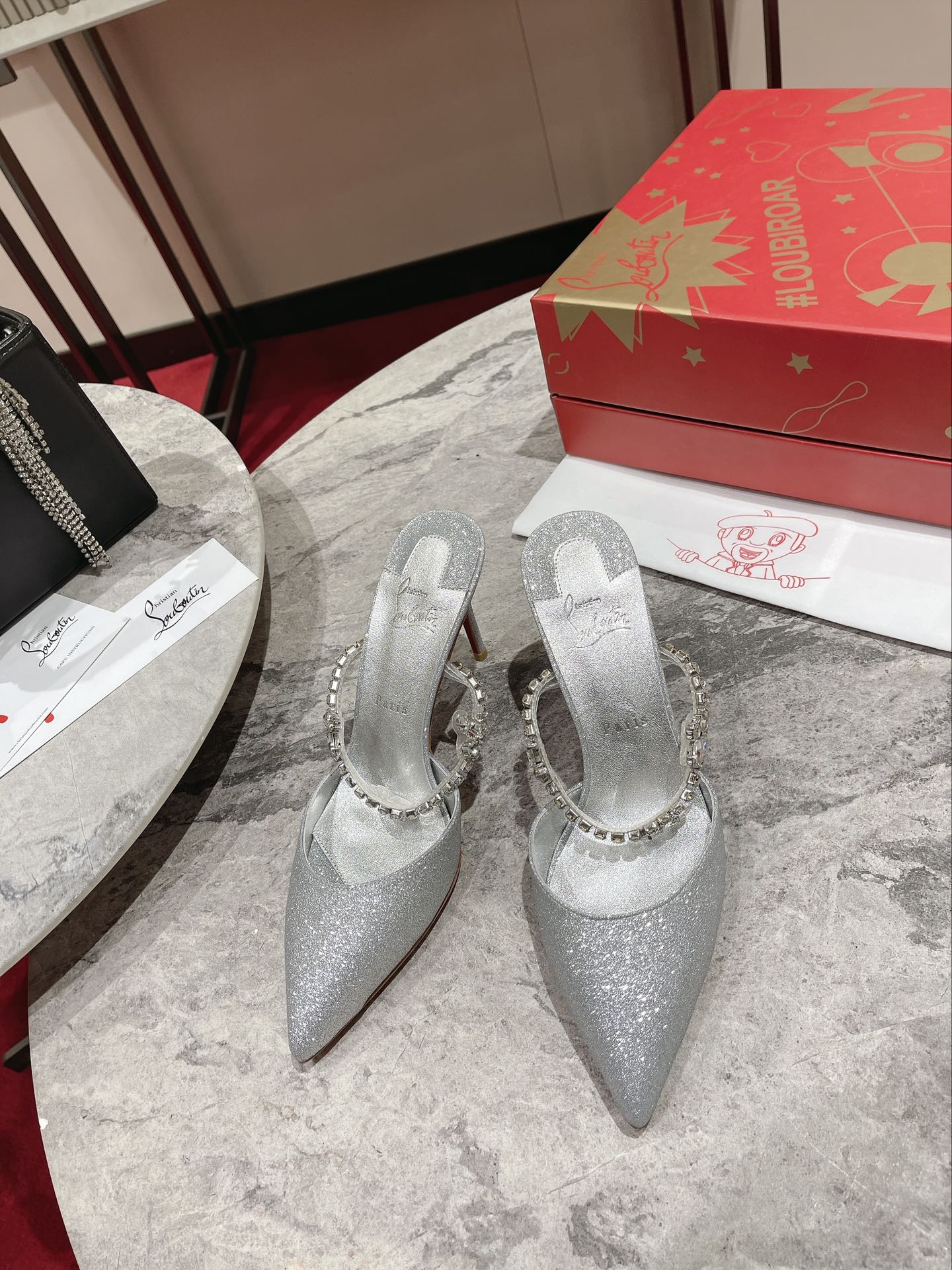 Christian Louboutin Pumps – CLWO1003
