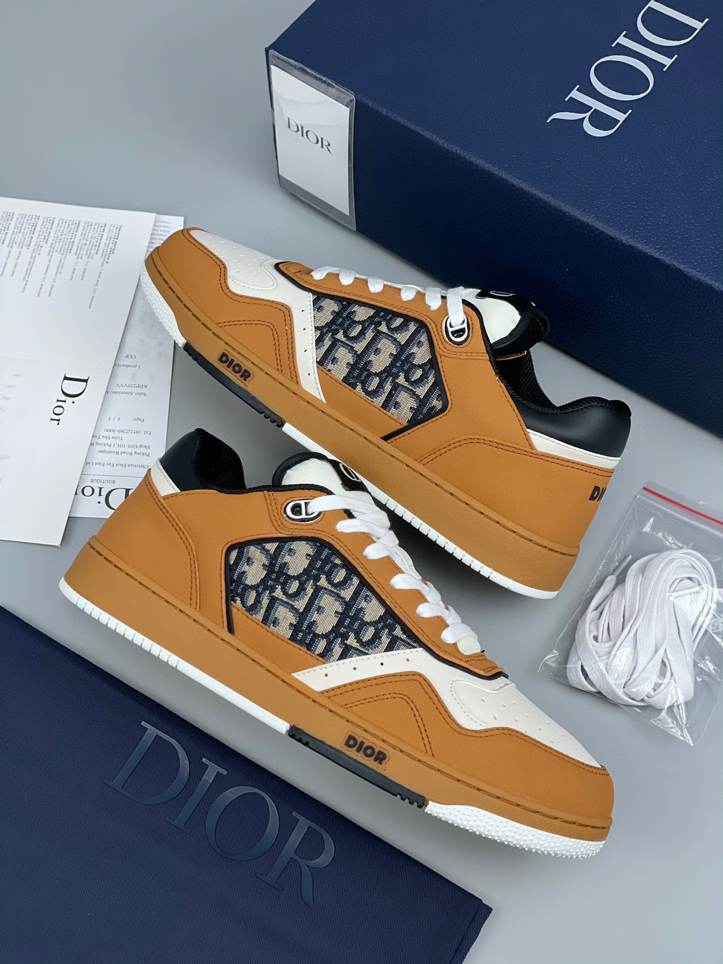 Dior B27 Sneaker – DIOR1136