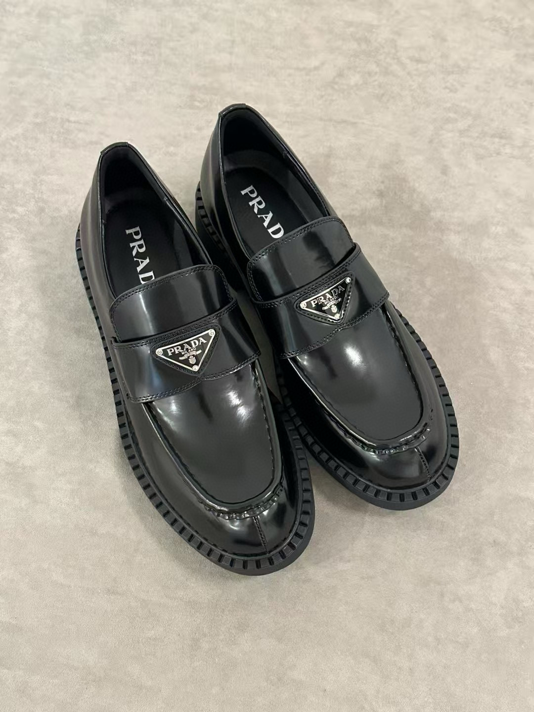 Prada Loafer – PRDA1152