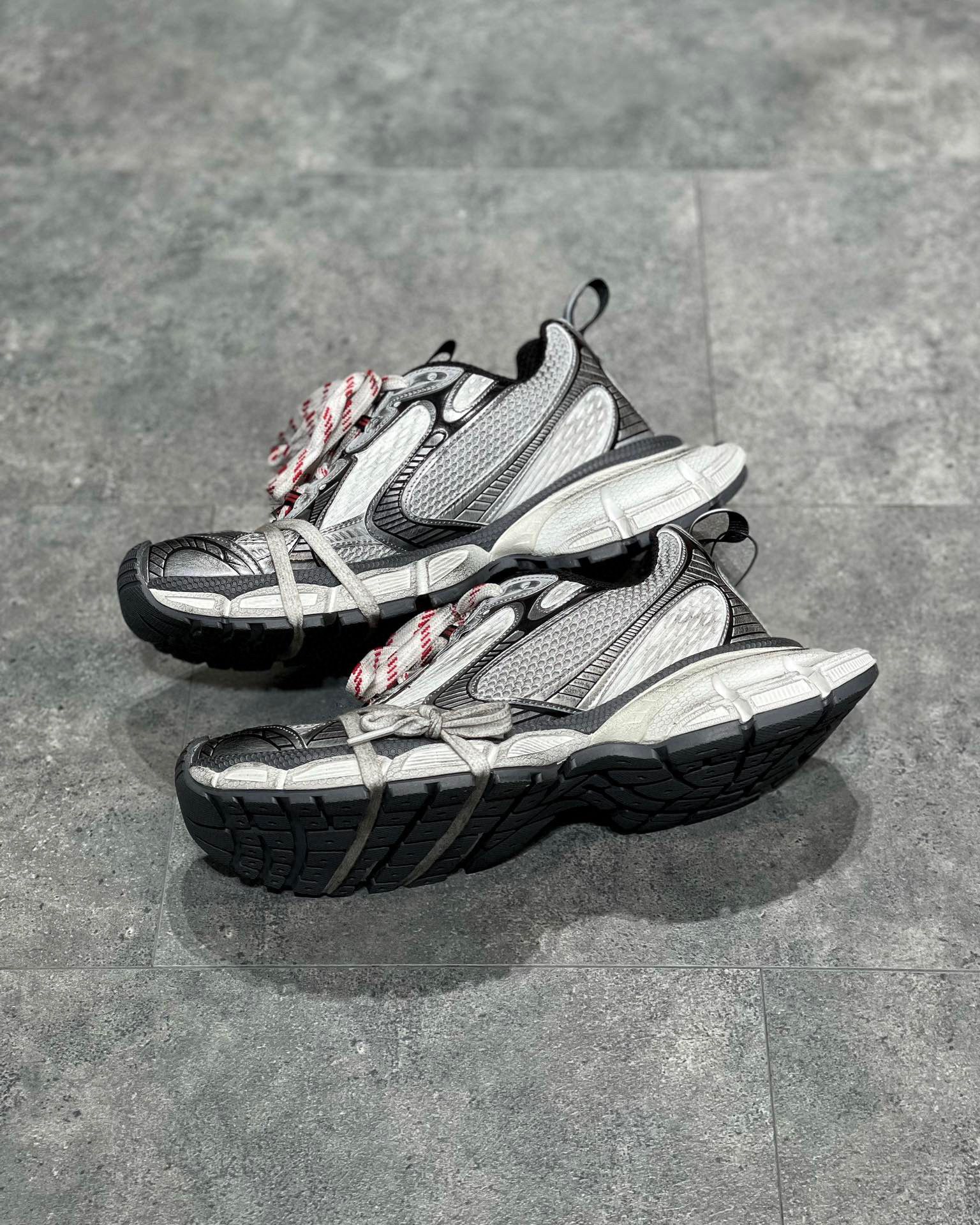 3XL Sneaker – BLNC1167