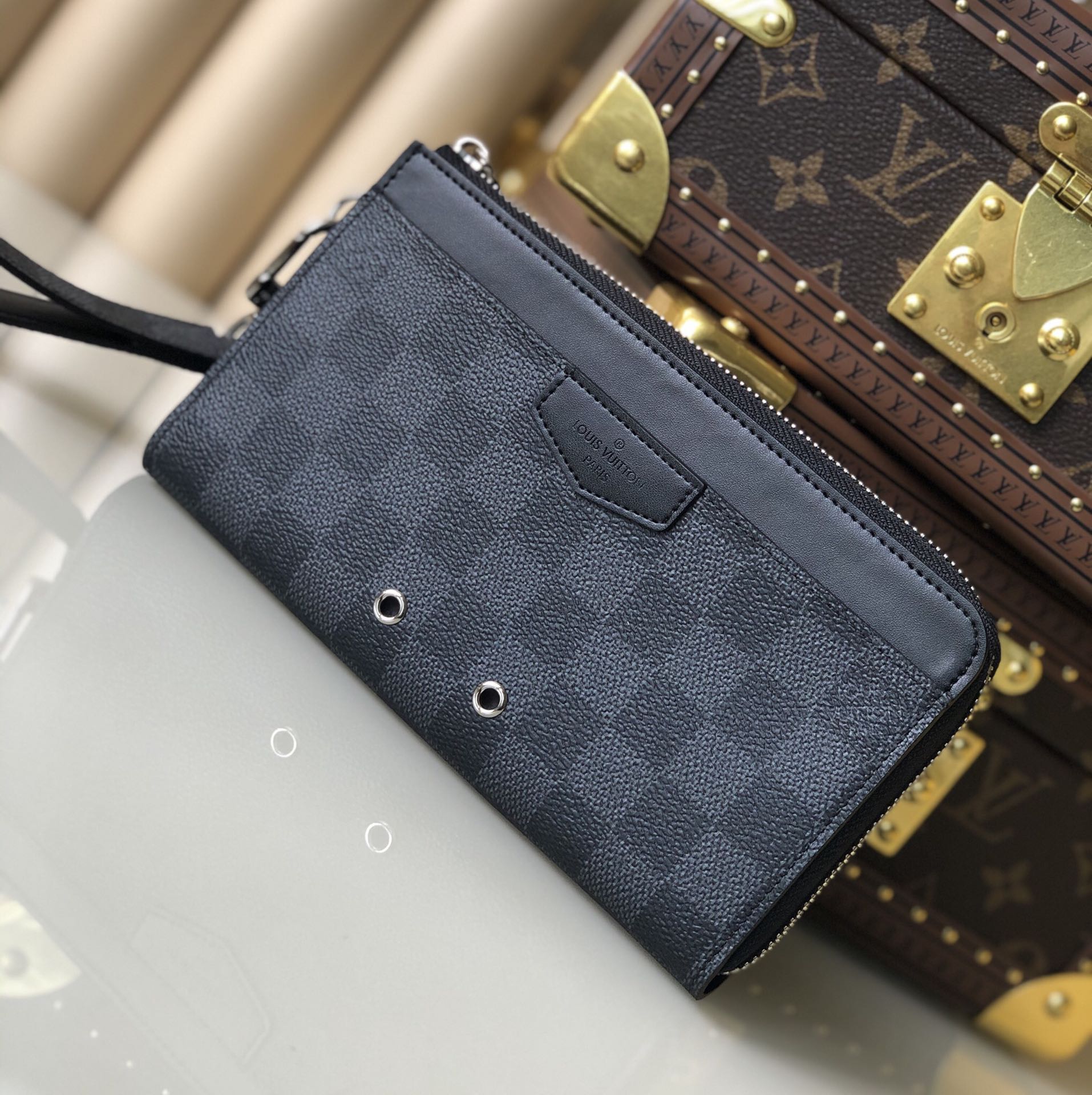 Louis Vuitton Wallet – MWLT1008