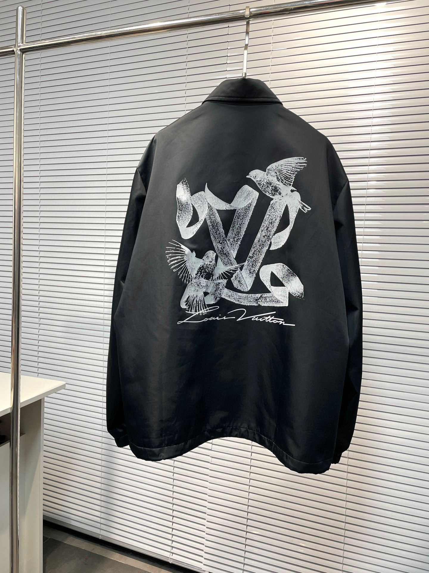 Louis Vuitton Jacket – CJKT1355