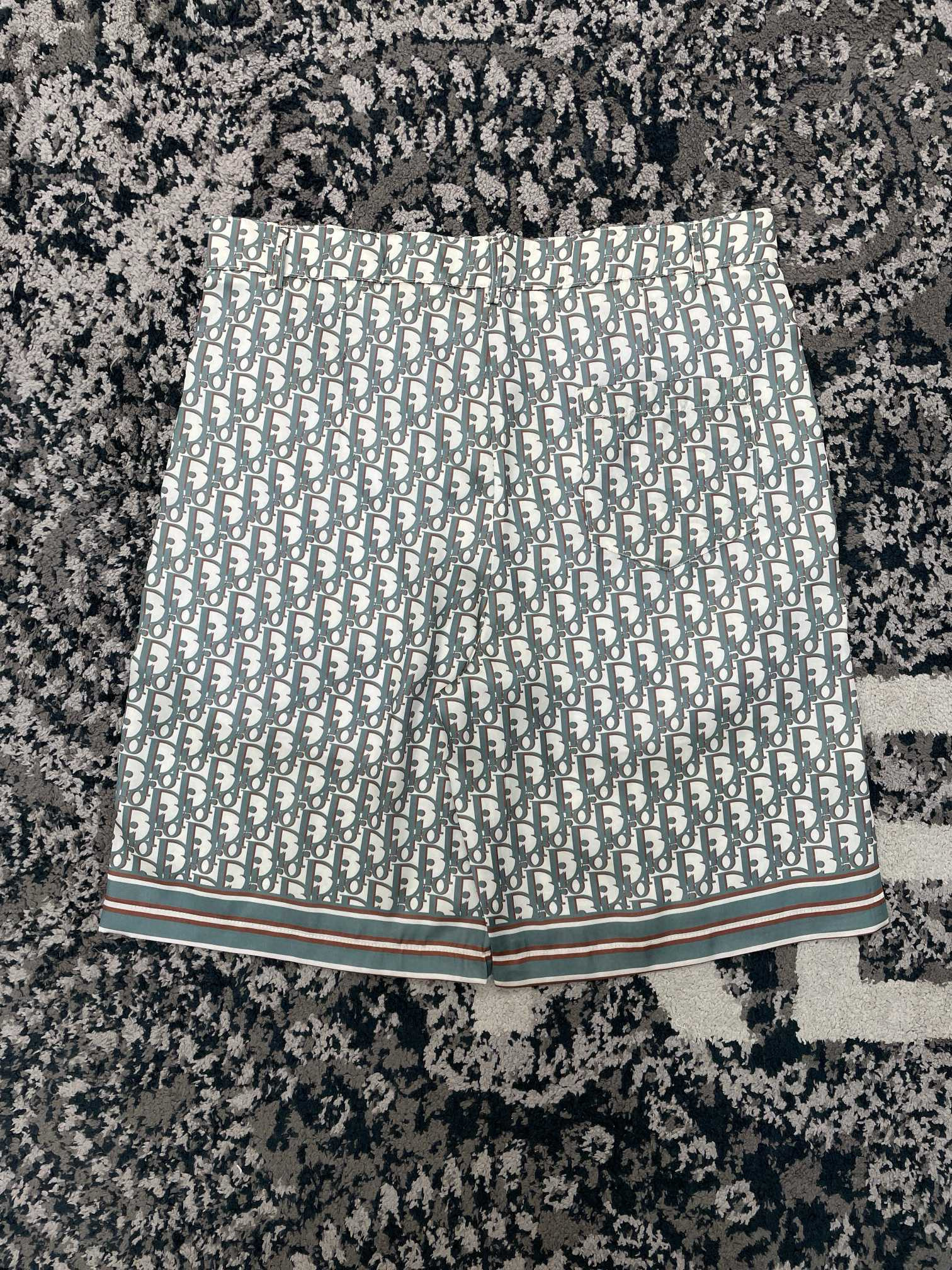 Dior Short – TRJT1134