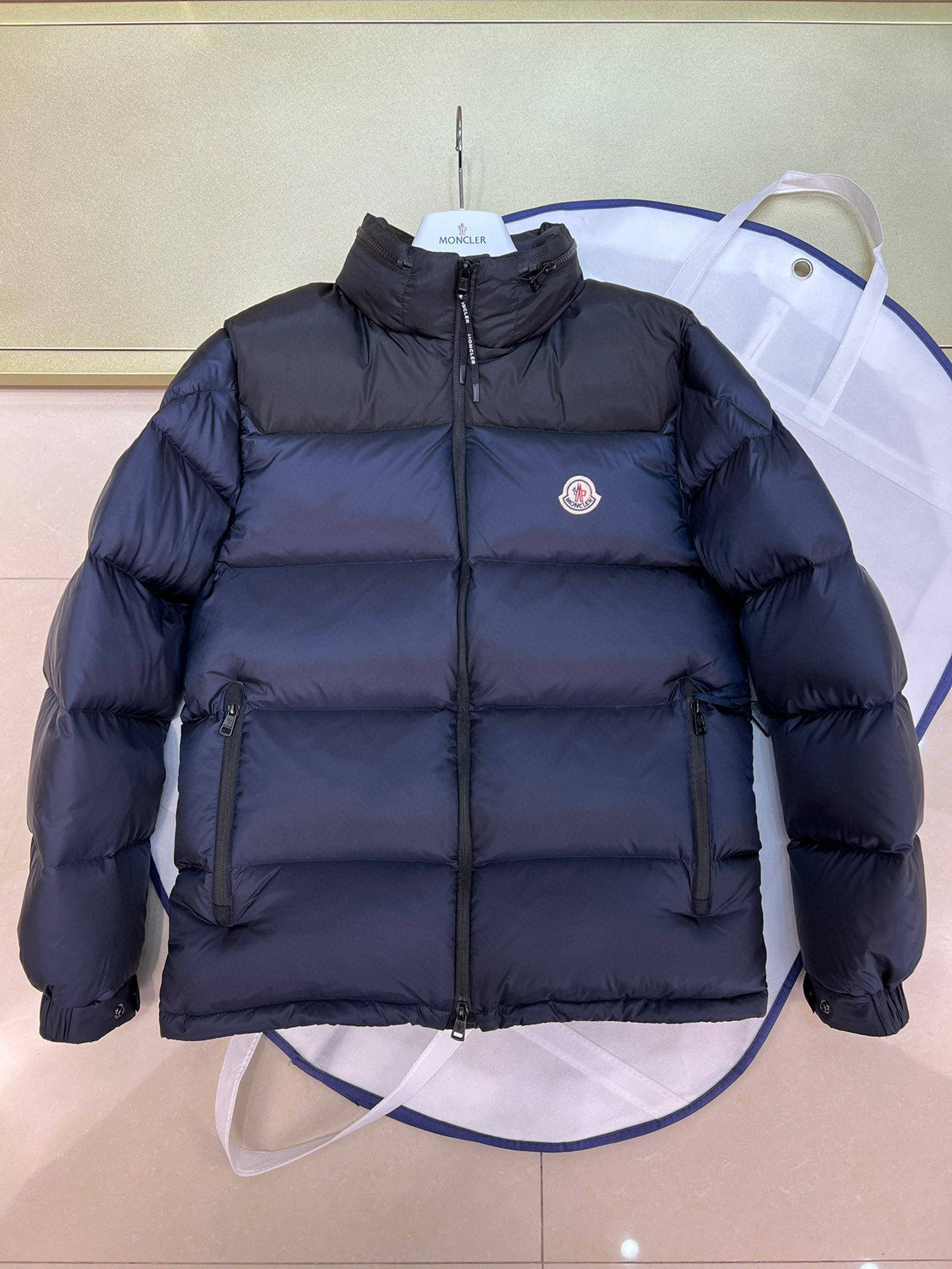 Moncler Jacket – CJKT1432