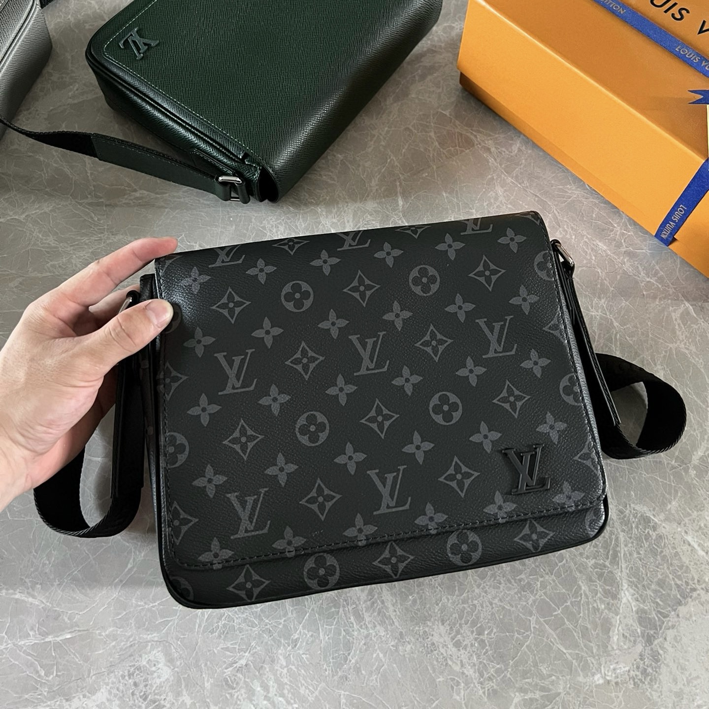 Louis Vuitton Bag – BBMC1052