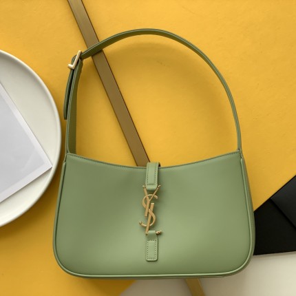 Yves Saint Lauren Bag – YSLB1005