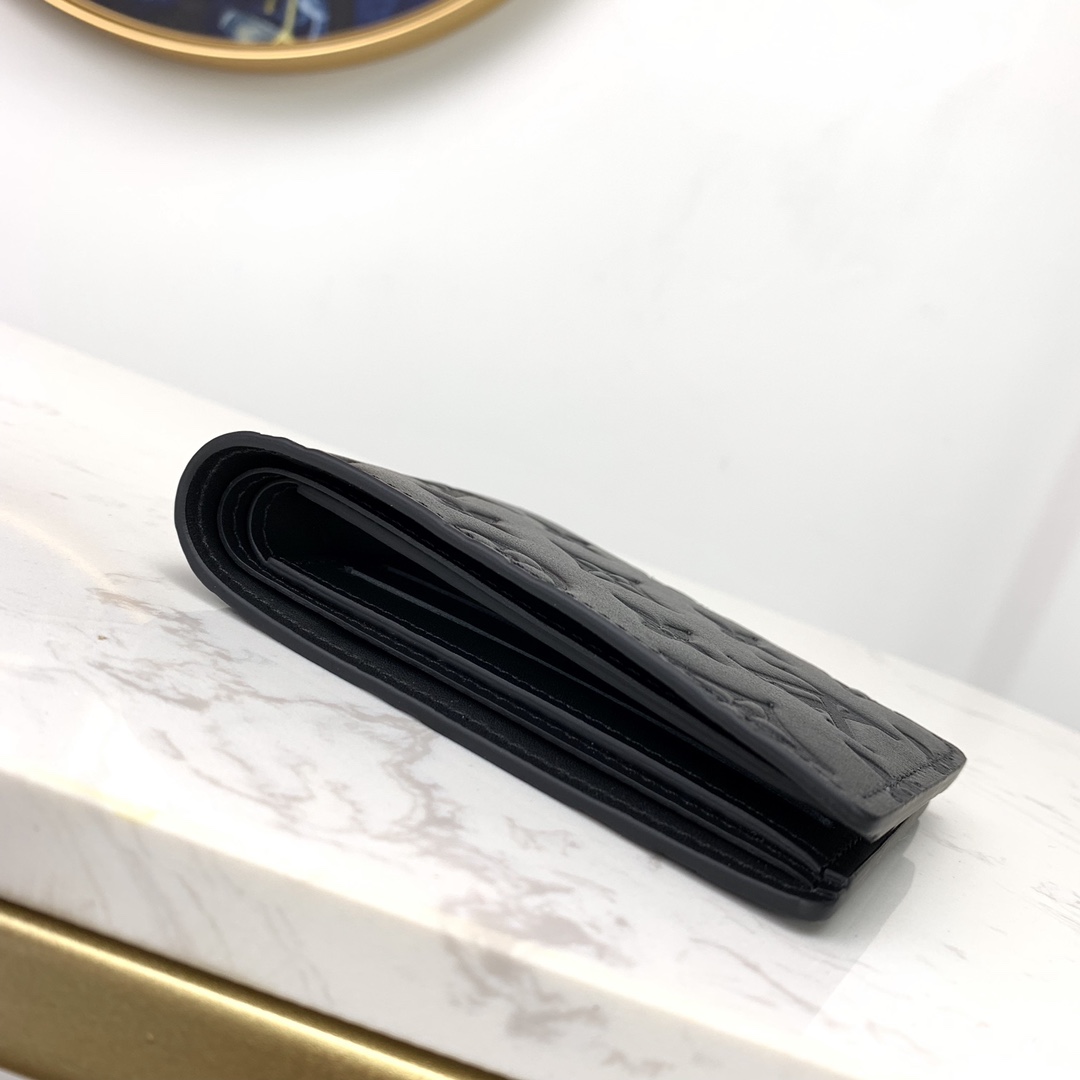 Louis Vuitton Wallet – MWLT1058