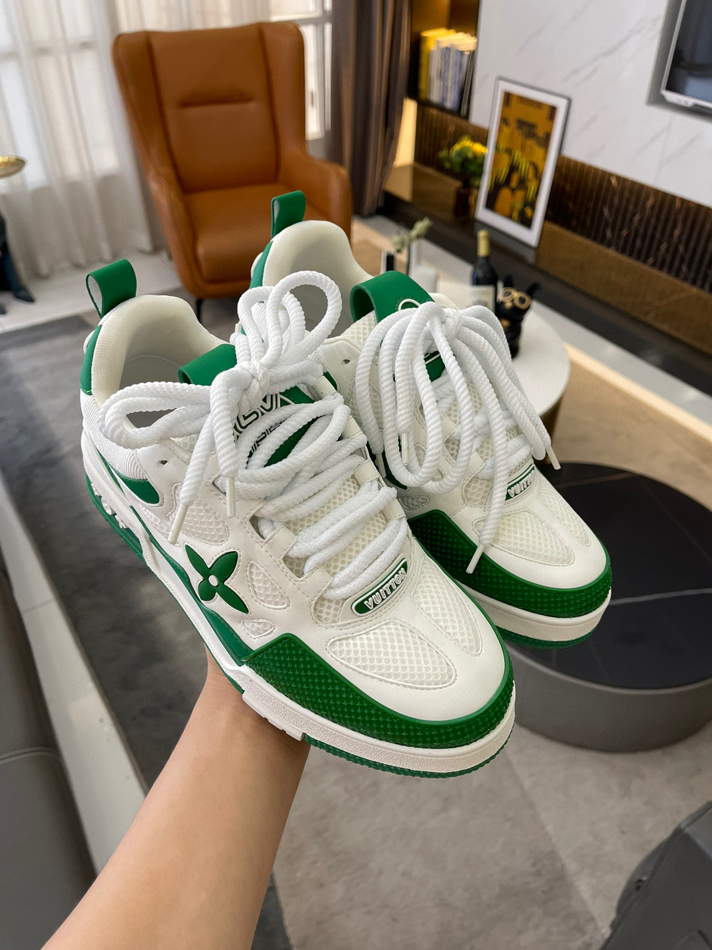 Louis Vuitton Sneaker – LSVT1195