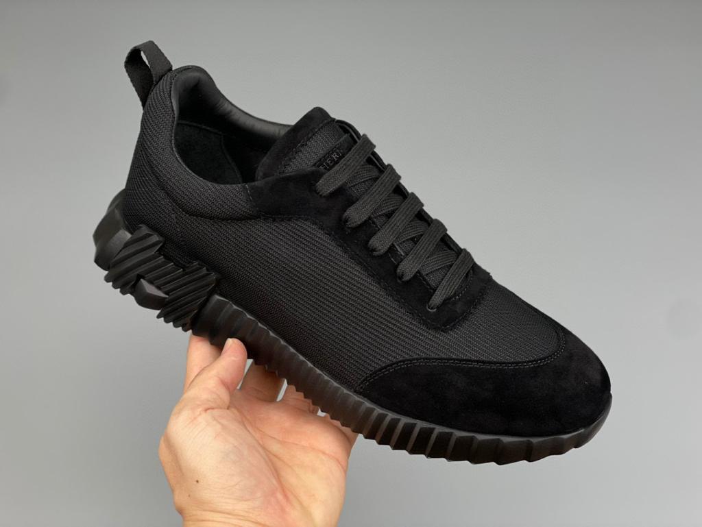Hermes Sneaker – HRMS1016