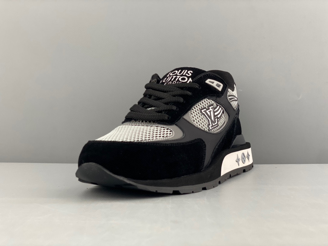 Louis Vuitton Sneaker – LSVT1185