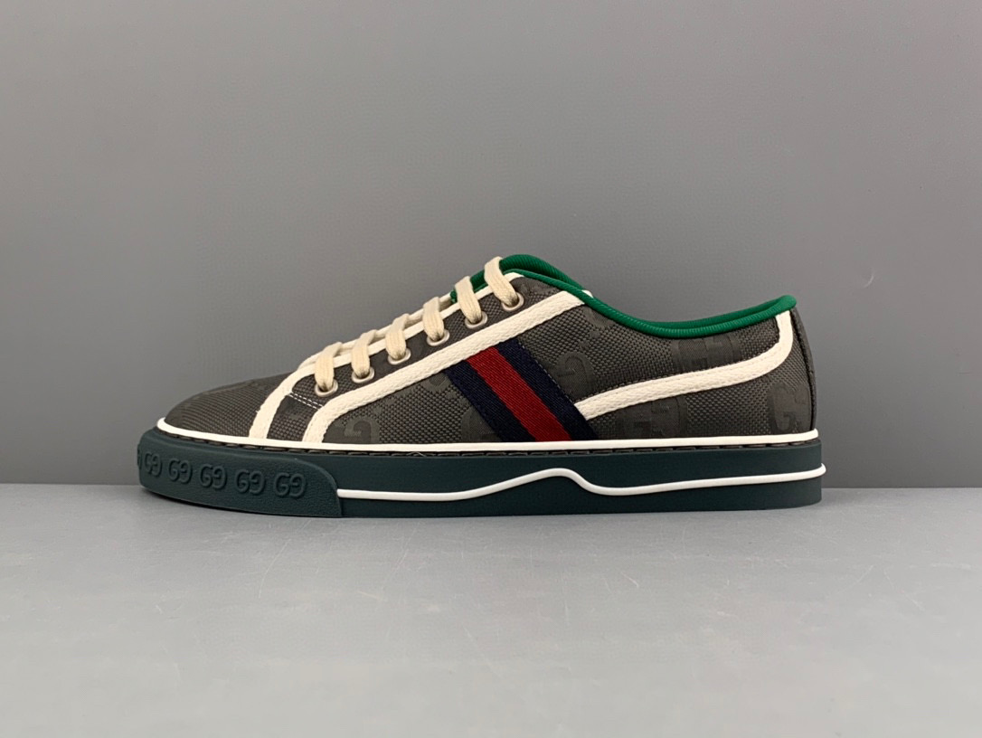 Gucci Sneaker – GUCC1107