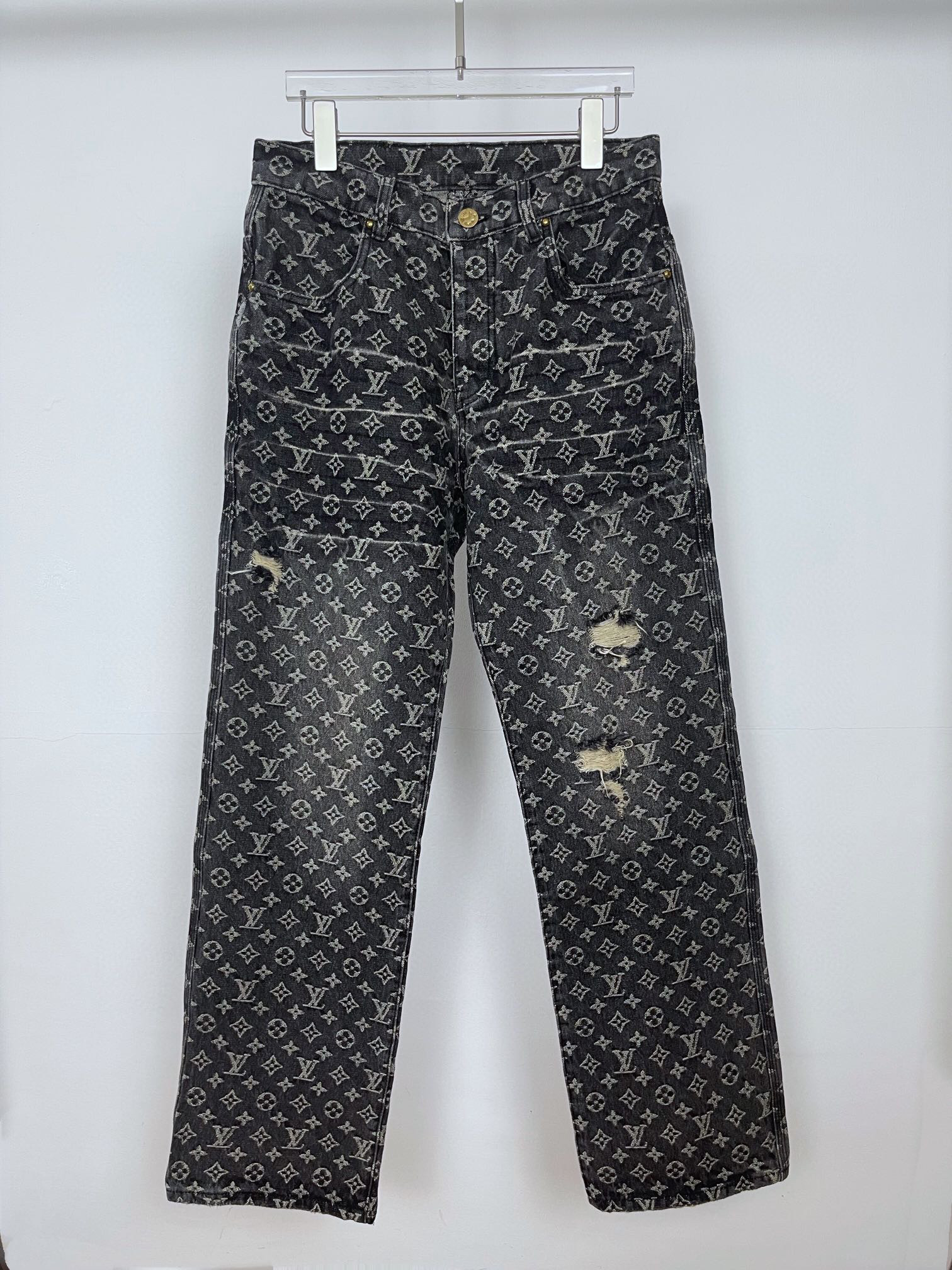 Louis Vuitton Jeans – JEPA1049