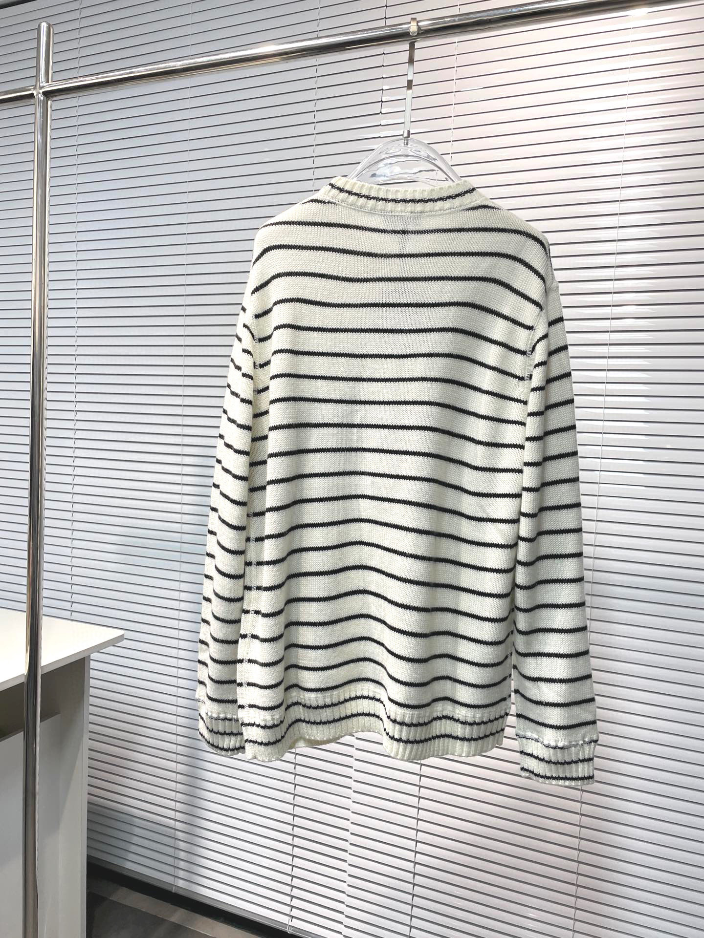 Prada Sweater – SWHO1917