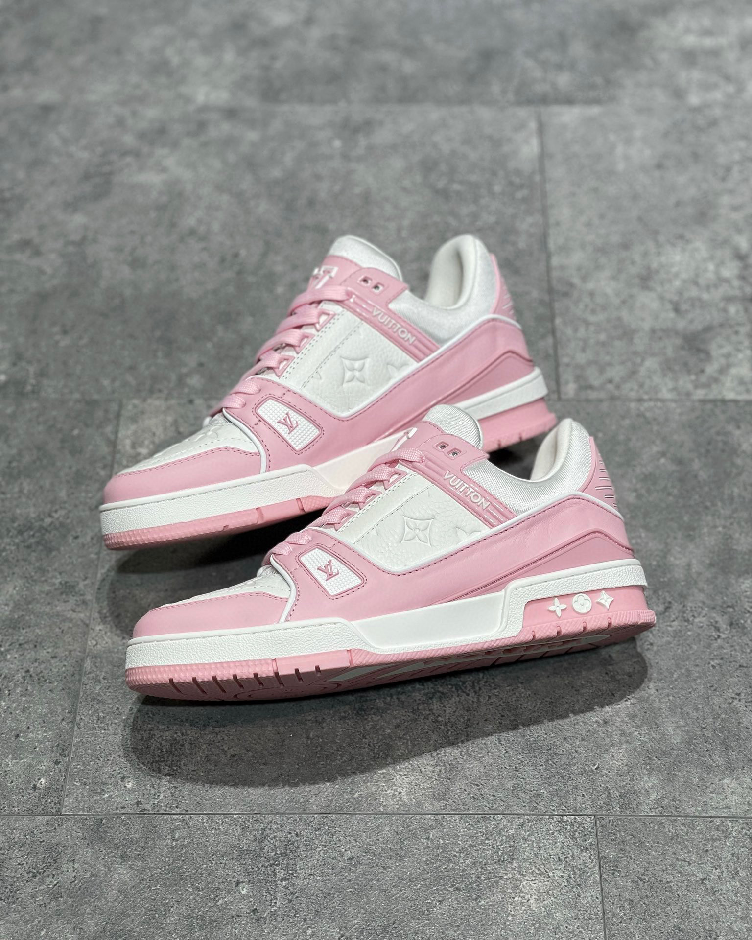 Louis Vuitton Sneaker – LSVT1188