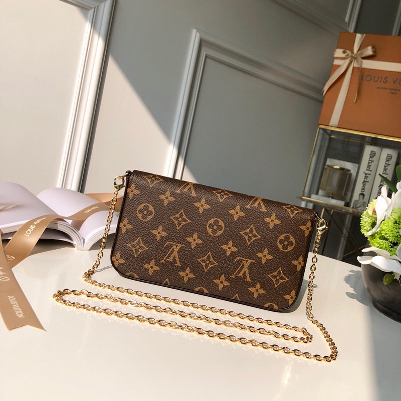 Louis Vuitton Pouches – LVPC1024