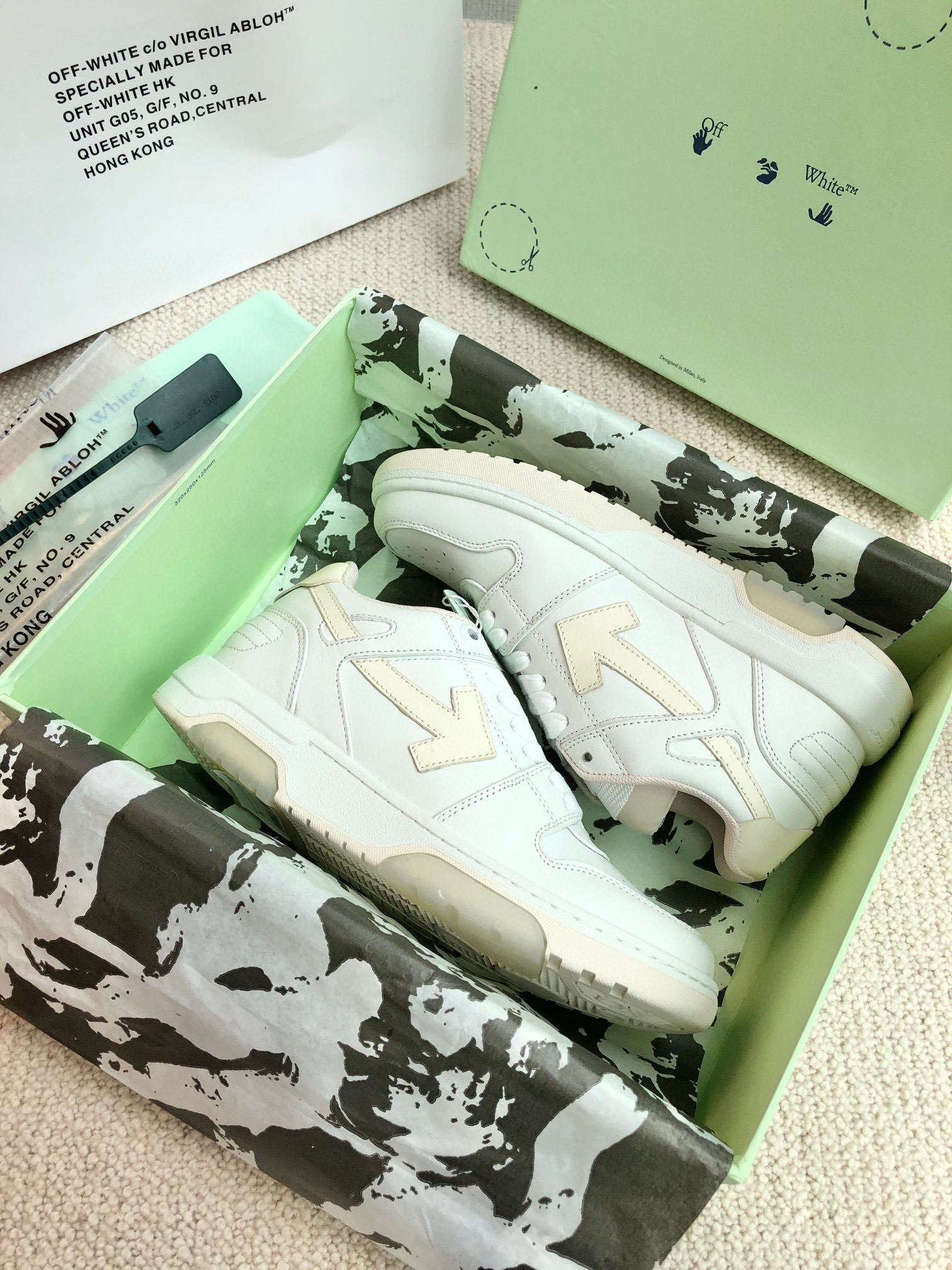Off White Sneaker – OFWH1018