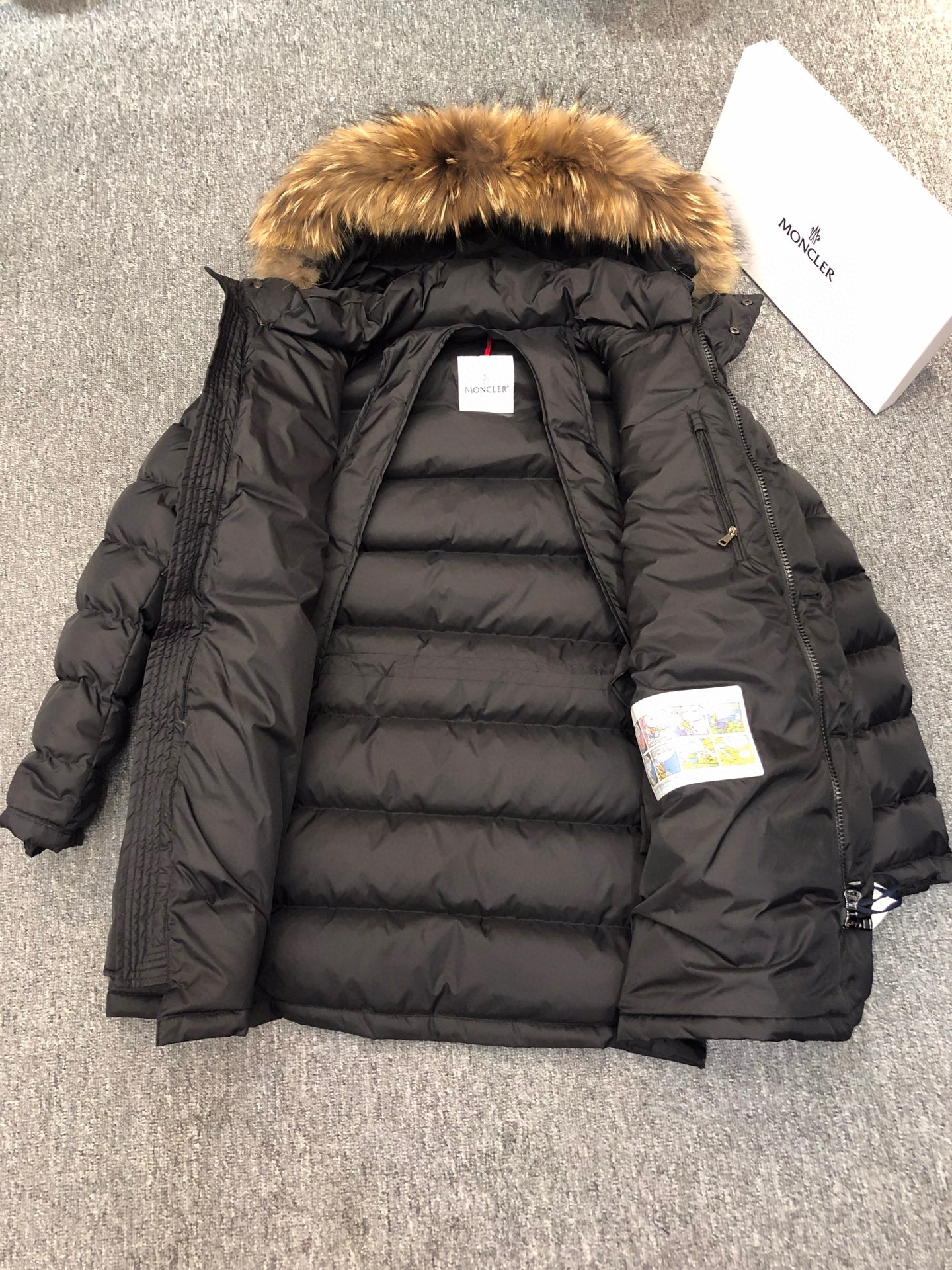 Moncler Jacket – CJKT1025