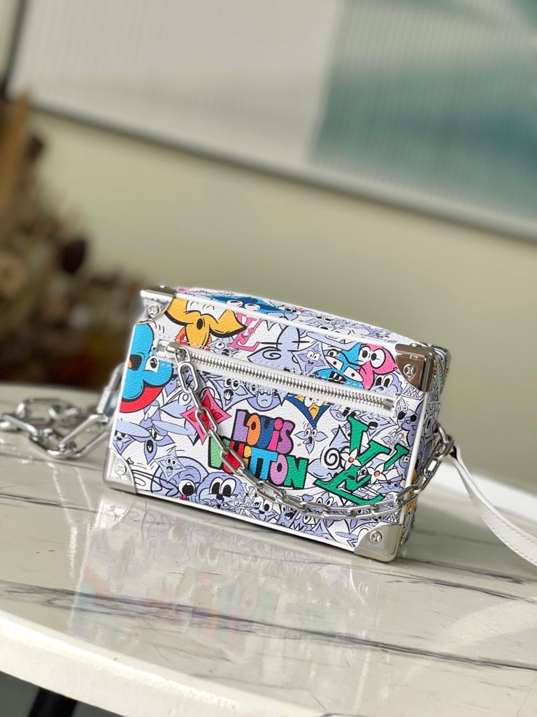 Louis Vuitton – BGBP1438