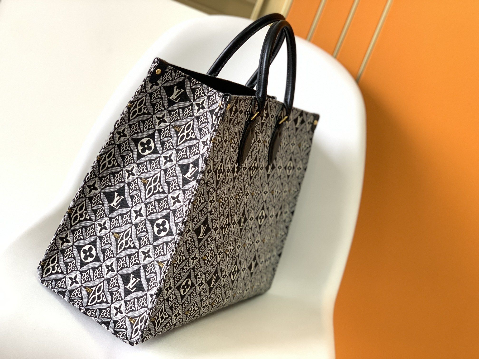 Louis Vuitton Tote Bag – LVTB1101