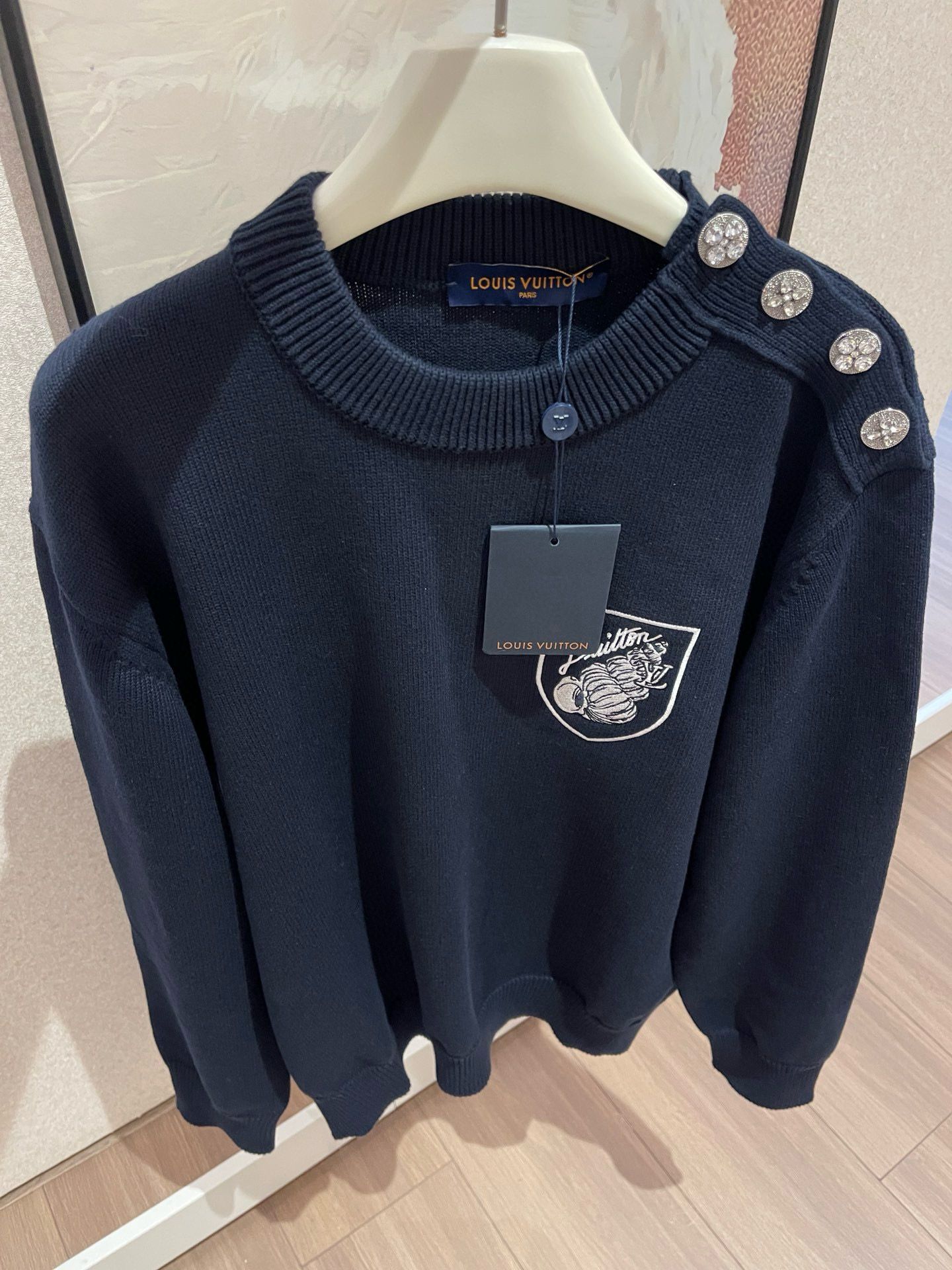 Louis Vuitton Sweater – SWHO2307
