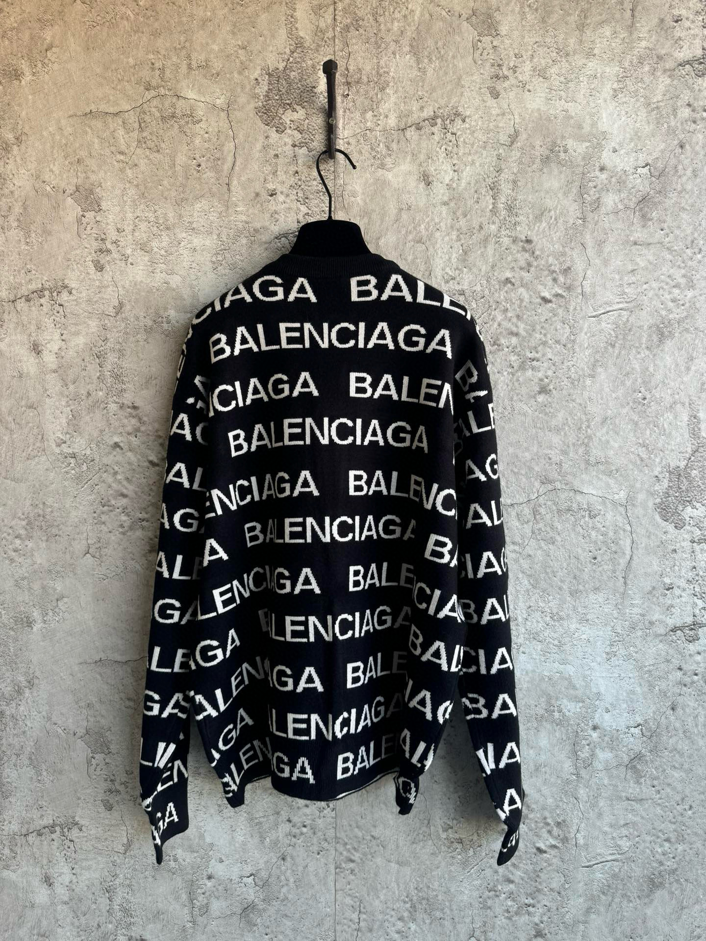 Balenciaga Sweater – SWHO2423