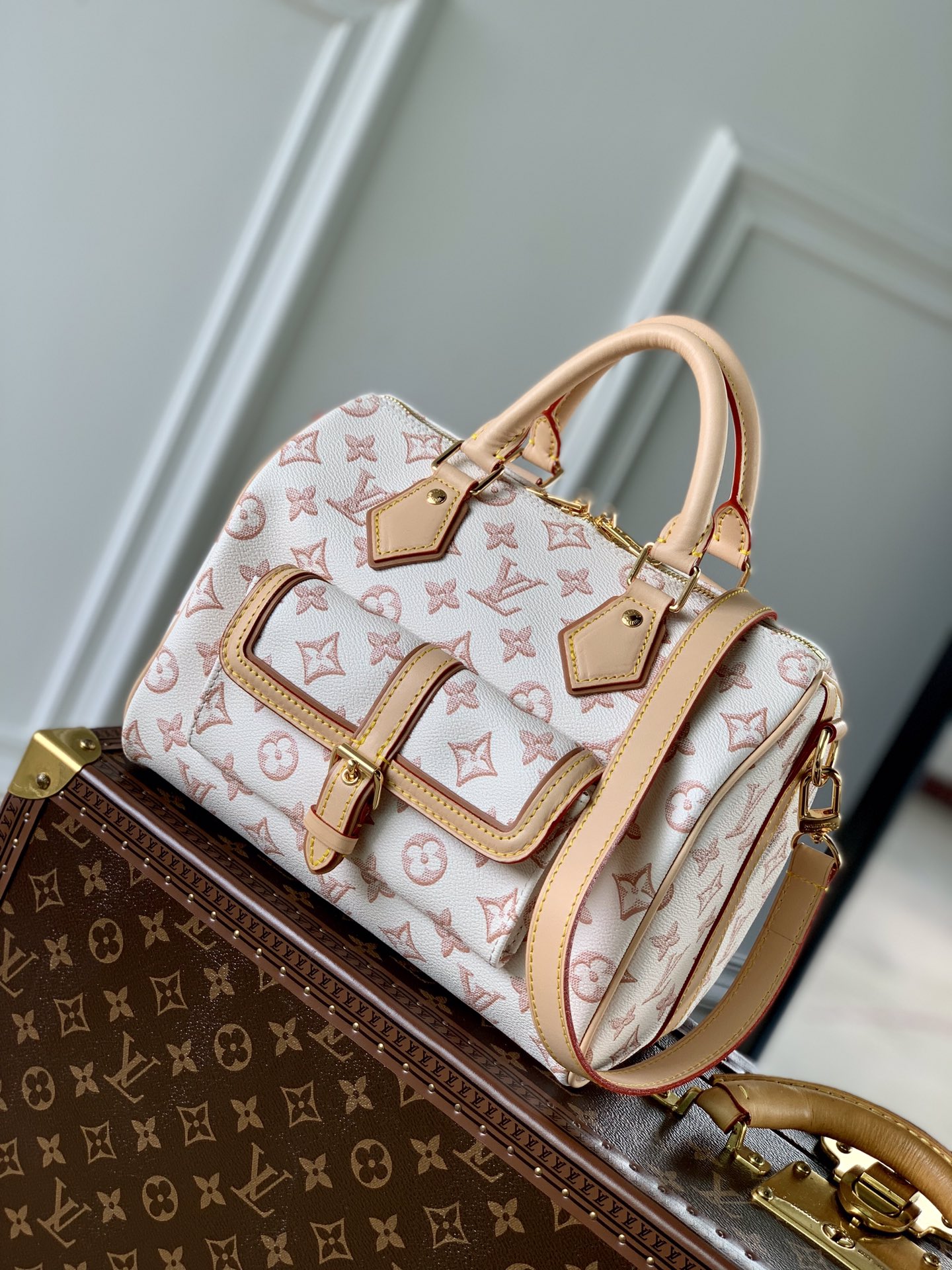 Louis Vuitton Shoulder Bag – LVSH1183
