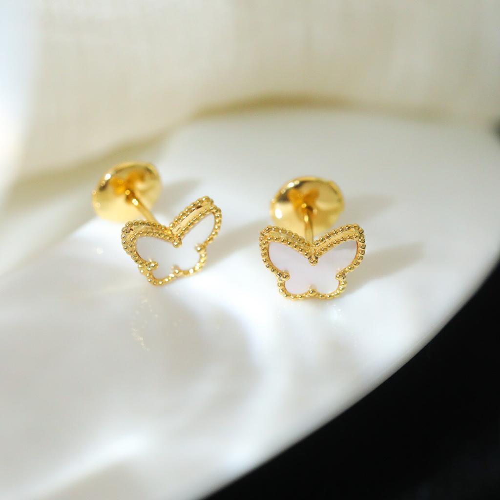 Van Cleef & Arpels Earrings – JWWM1056