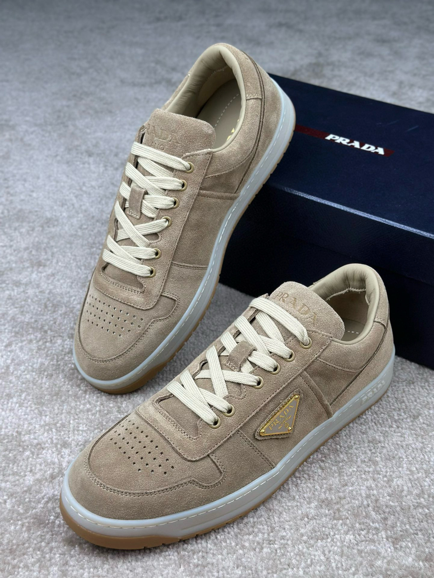 Prada Sneaker – PRDA1126