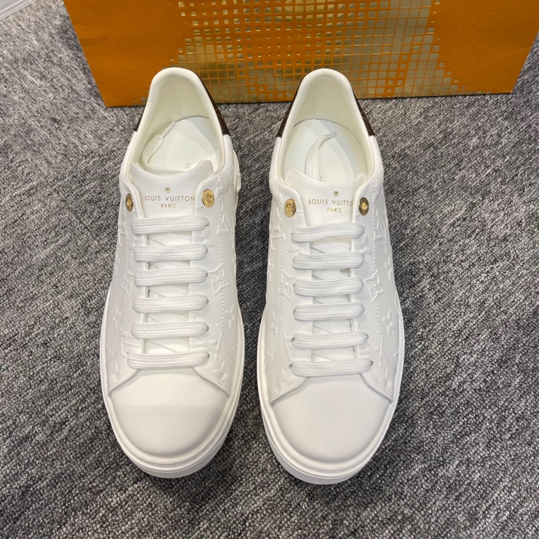 Louis Vuitton Sneaker – WOLV1064
