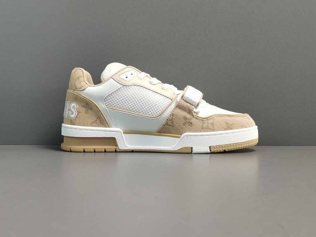 Louis Vuitton Sneaker – LSVT1184