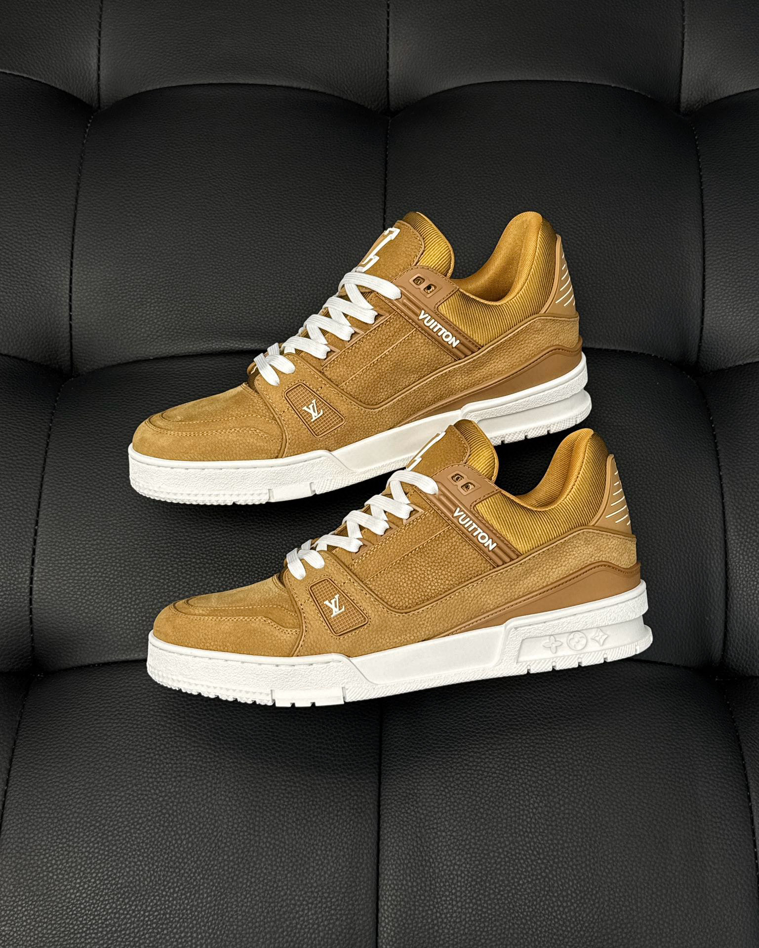 Louis Vuitton Sneaker – LSVT1391