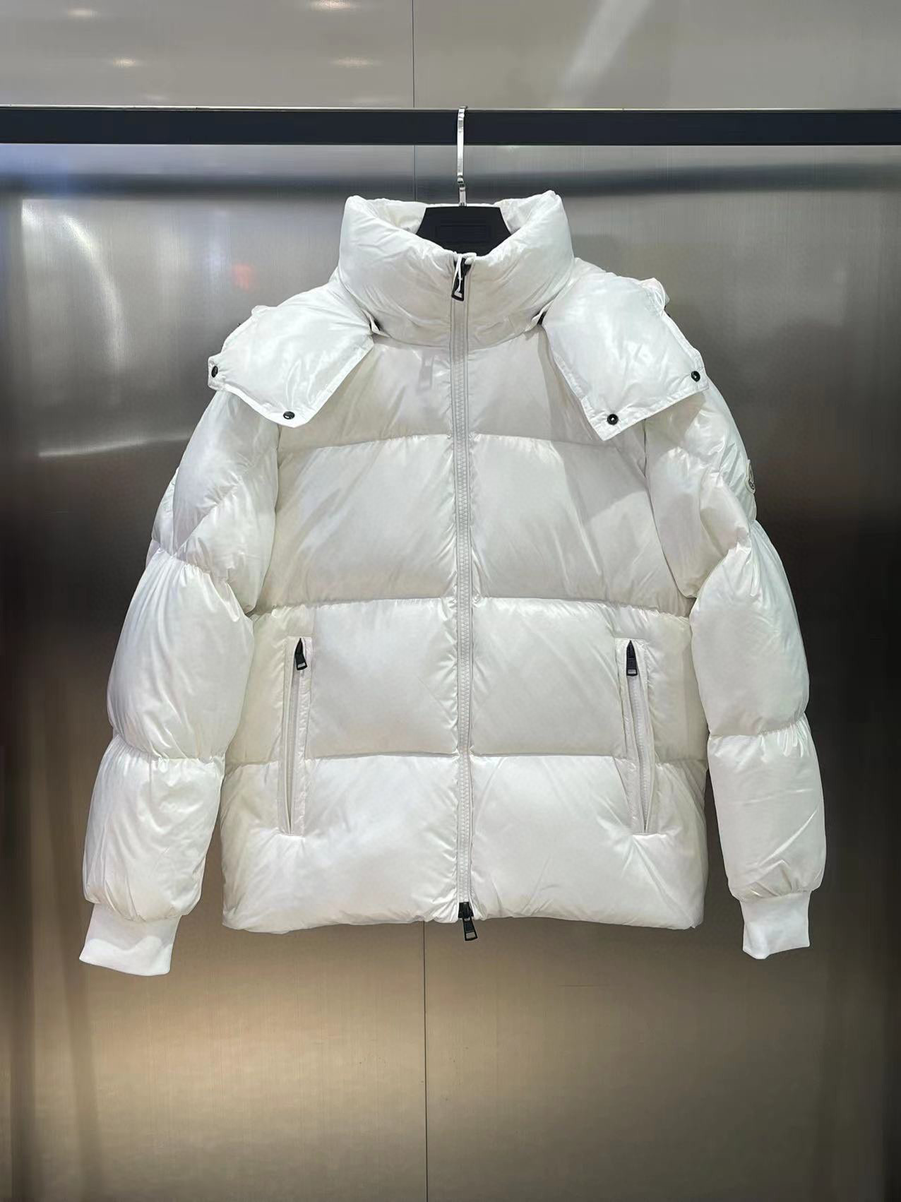 Moncler Jacket – CJKT1465