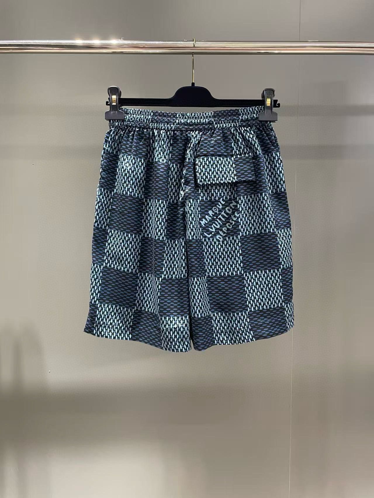 Louis Vuitton Short – TRJT1206