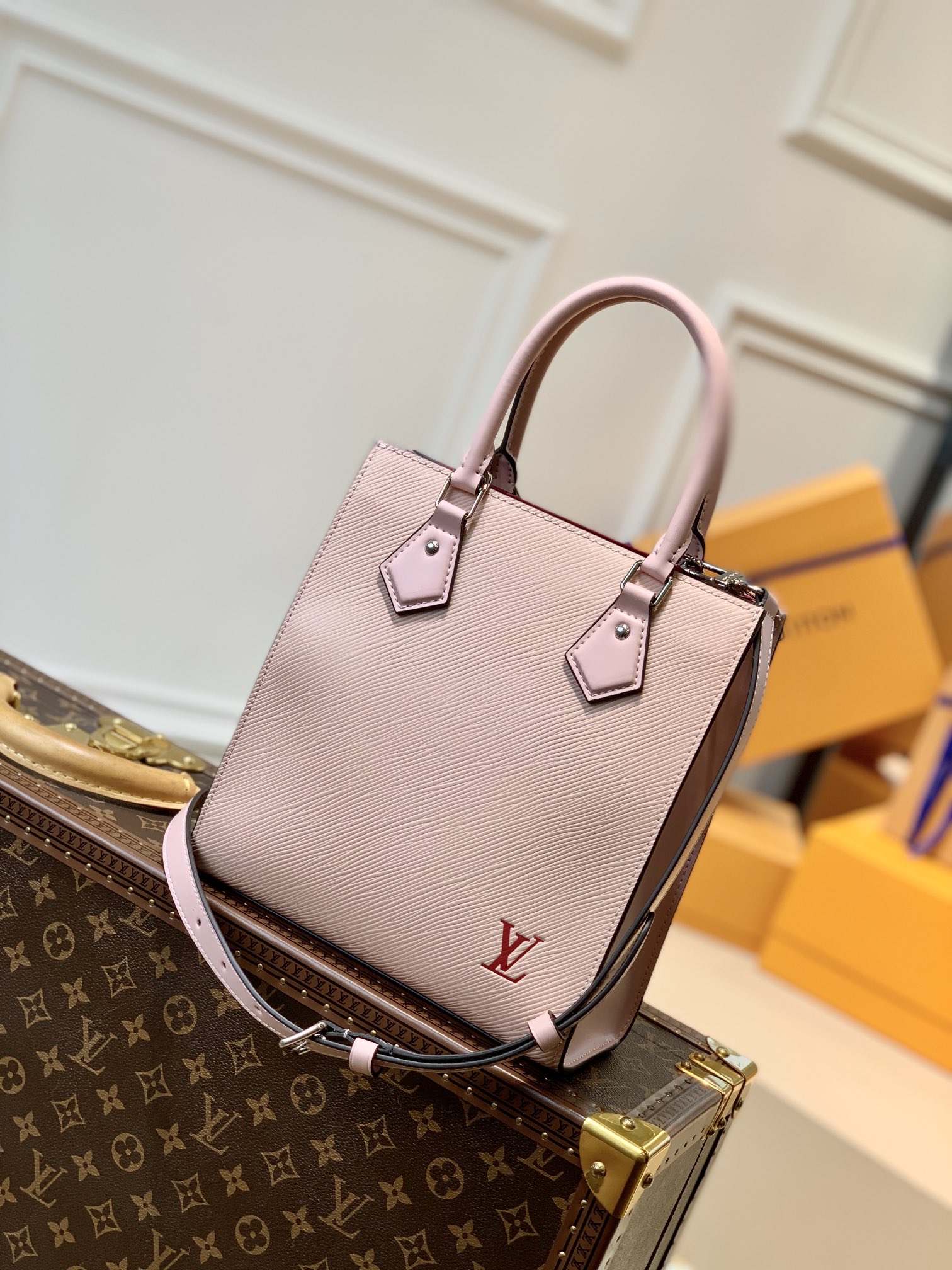 Louis Vuitton Tote Bag – LVTB1060