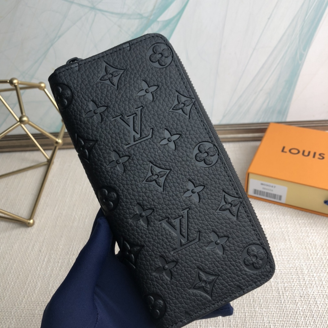 Louis Vuitton Wallet – MWLT1024