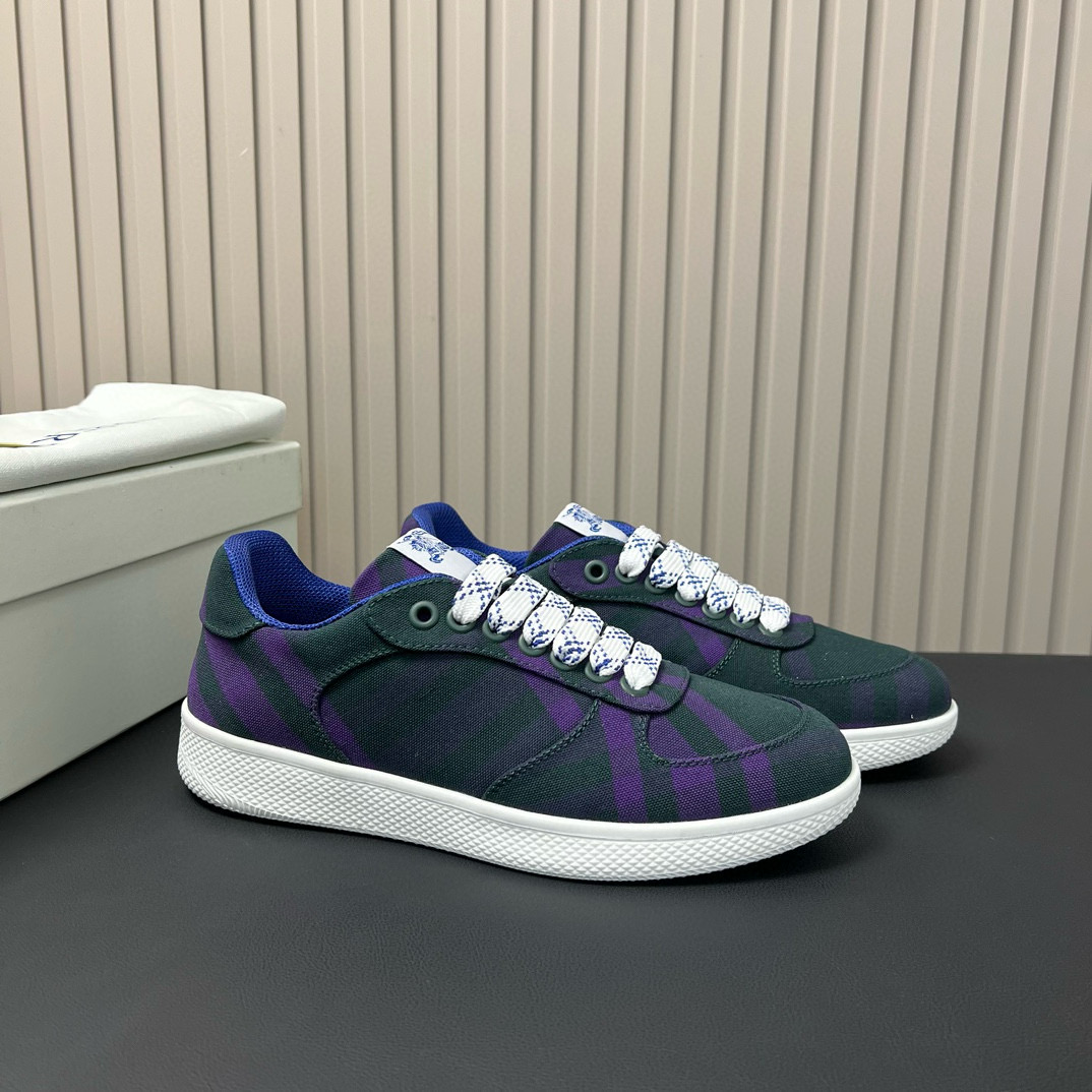 Burberry Sneaker – BBRY1049