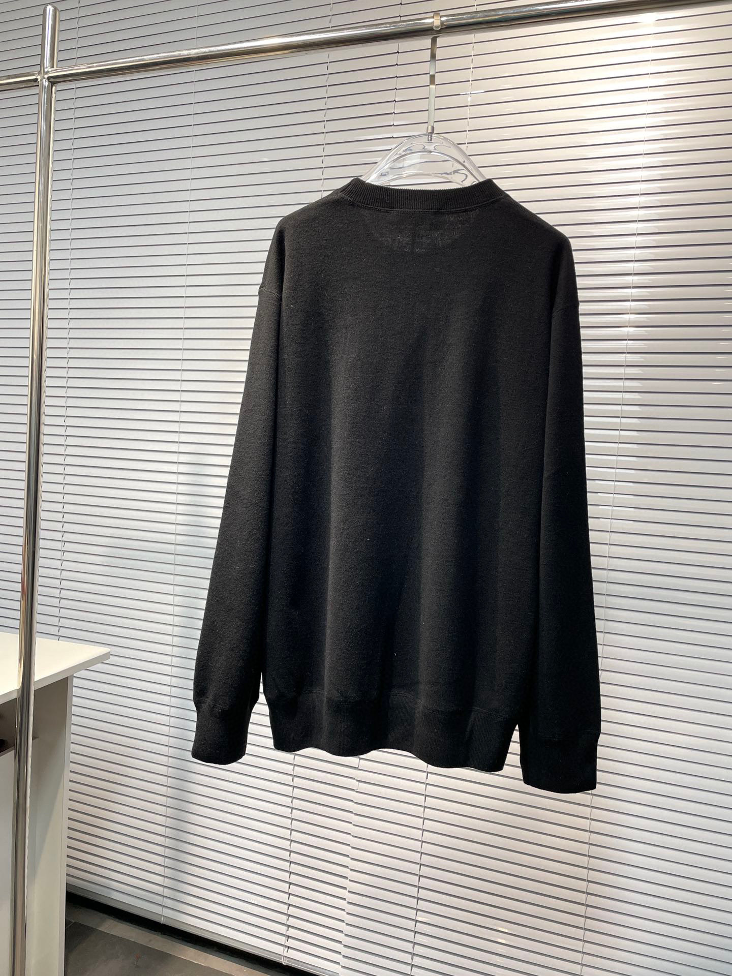 Prada Sweater – SWHO1882