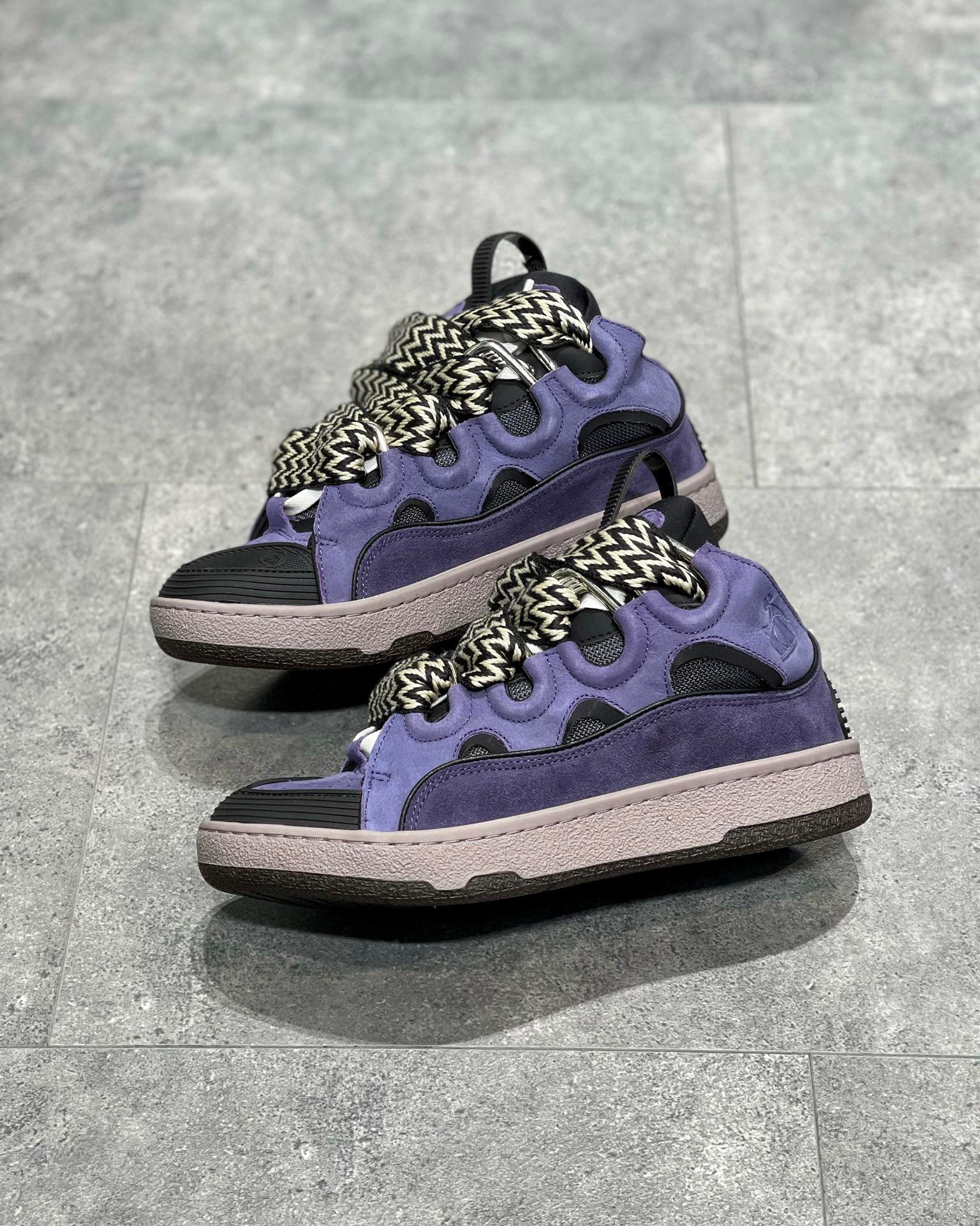 Lanvin Sneaker – LANV1011