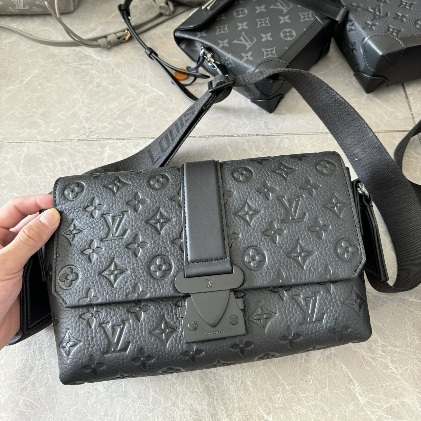 Louis Vuitton Bag – BBMC1138