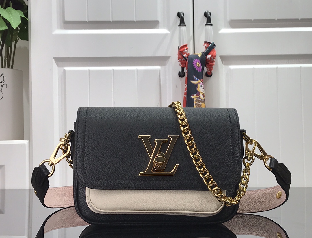 Louis Vuitton Shoulder Bag – LVSH1037