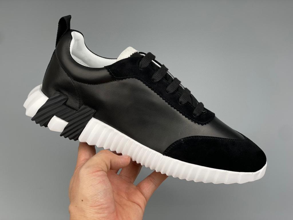 Hermes Sneaker – HRMS1002